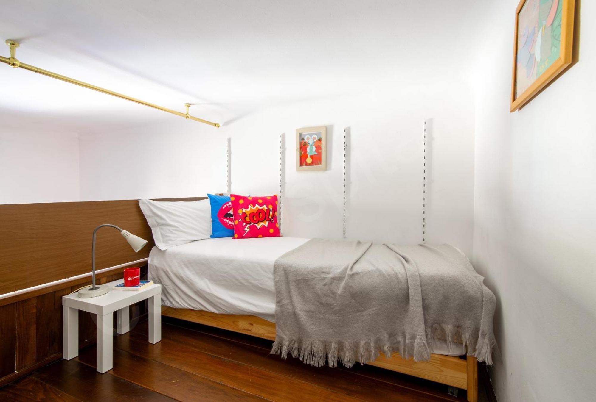 Apartment Caseospitali - Deangeli, Trilocale X5 Con Bagno Nuovo A 7 Fermate Dal Duomo Milan